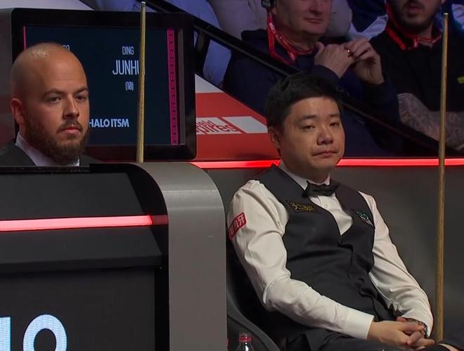 世锦赛战报：中国3胜3负！常冰玉8-10不敌世界冠军，傅家俊6-10